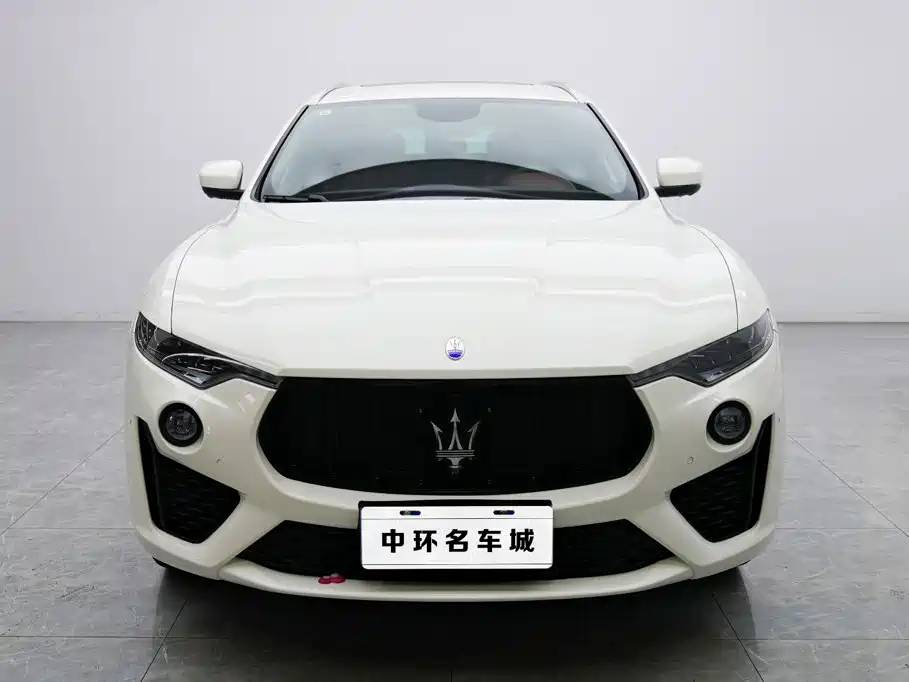 Maserati Levante 2017 — фото 4