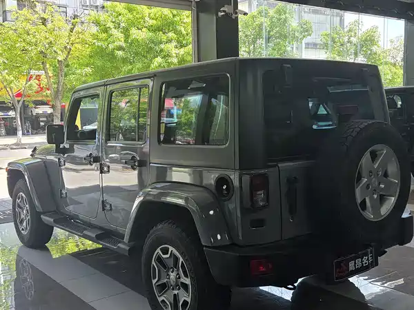 Jeep Wrangler 2014