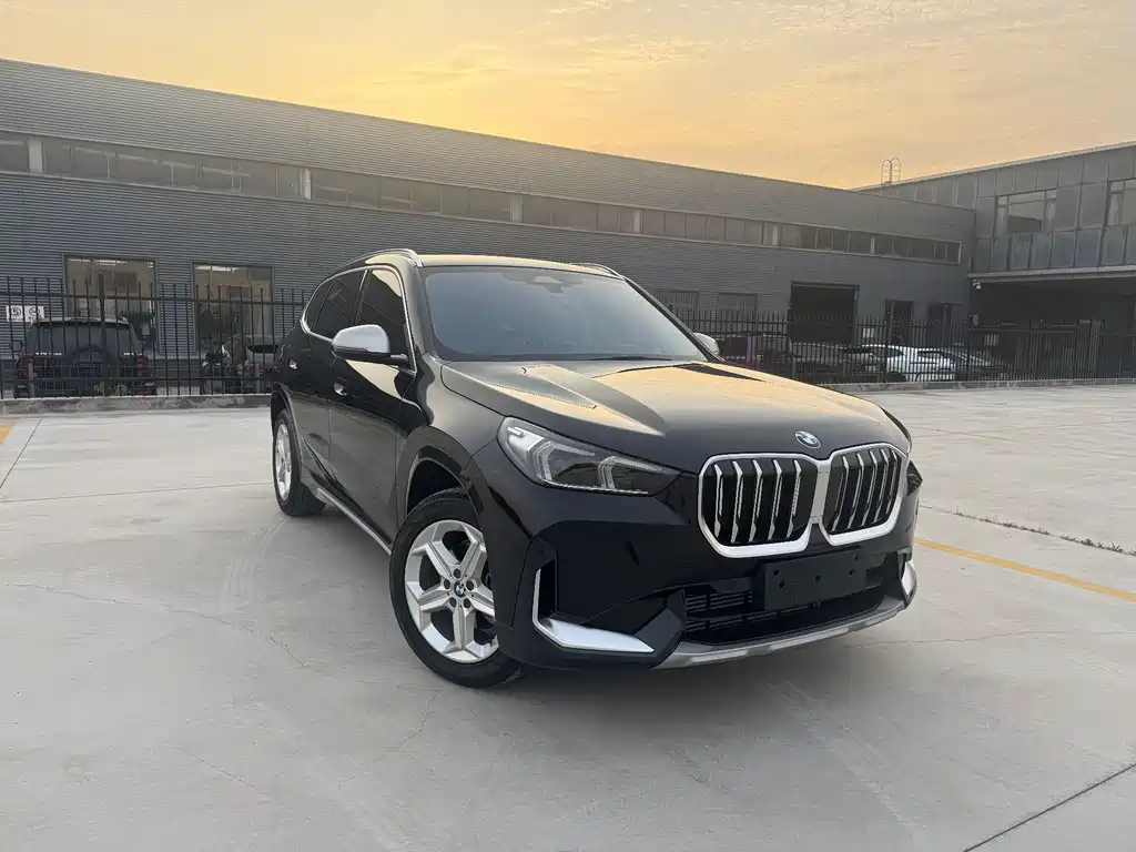 BMW X1 2023 — фото 3