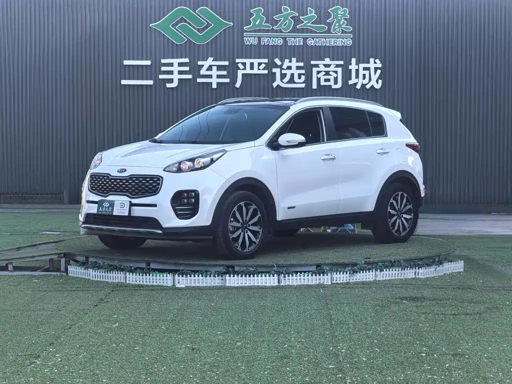Kia KX5 2016 — фото 1