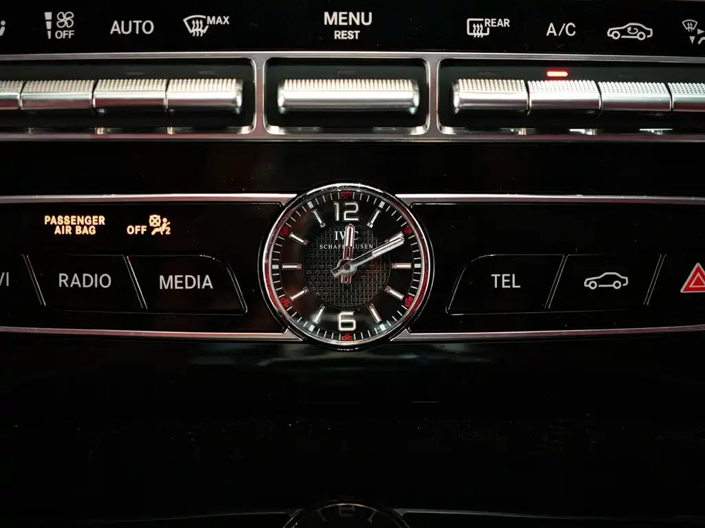 Mercedes-Benz G-Class AMG 2021 — фото 18