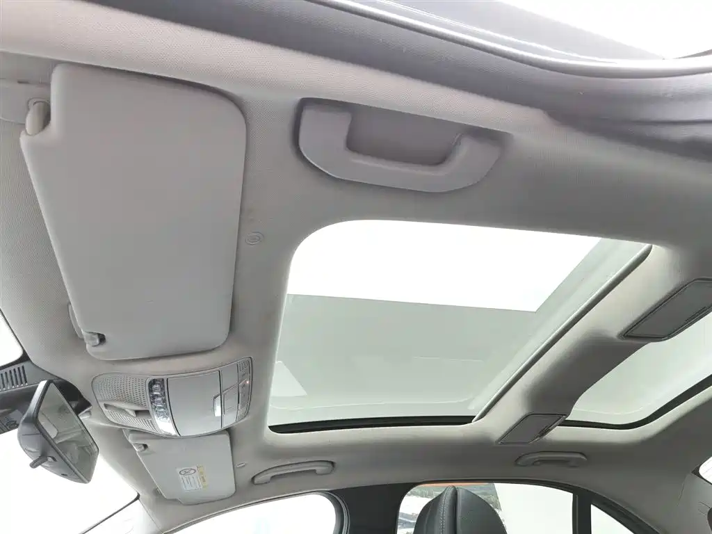 Mercedes-Benz C-Class 2021 — фото 14