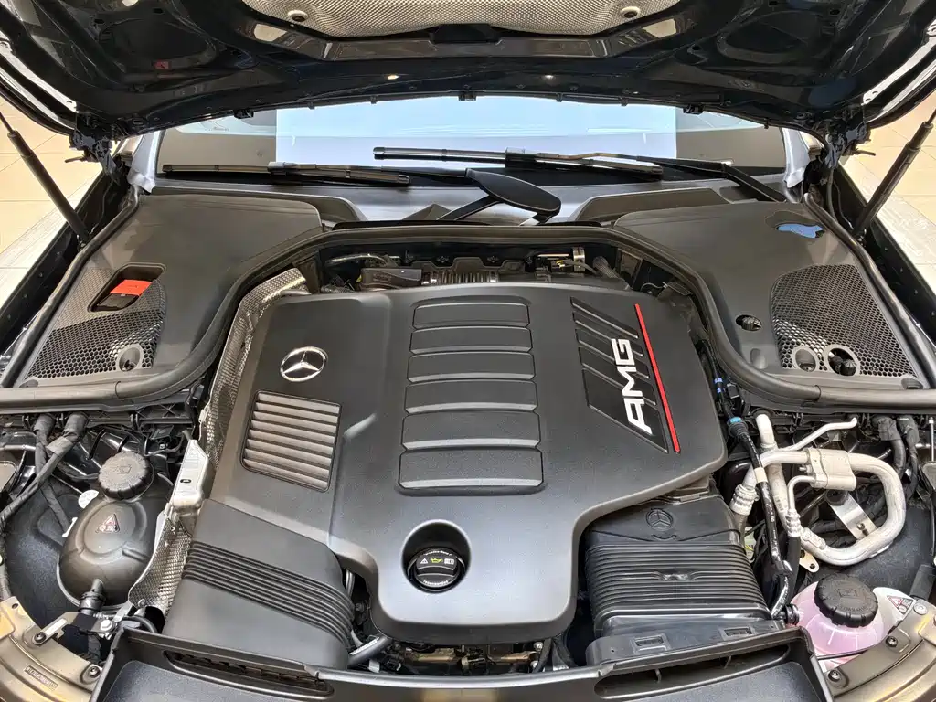 Mercedes-Benz AMG GT 2021 — фото 18