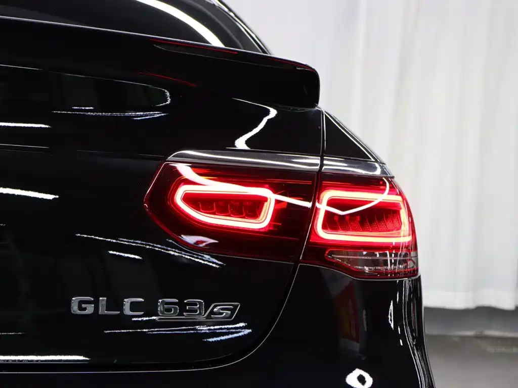 Mercedes-Benz GLC Coupe AMG 2021 — фото 36