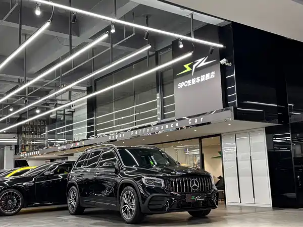 Mercedes-Benz GLB AMG 2023