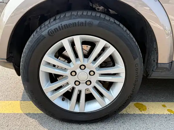 Land Rover Discovery 2016