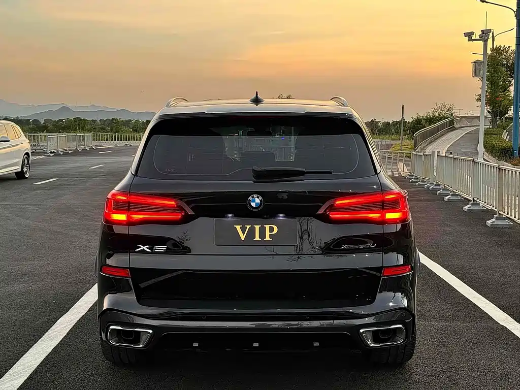 BMW X5 2023 — фото 10