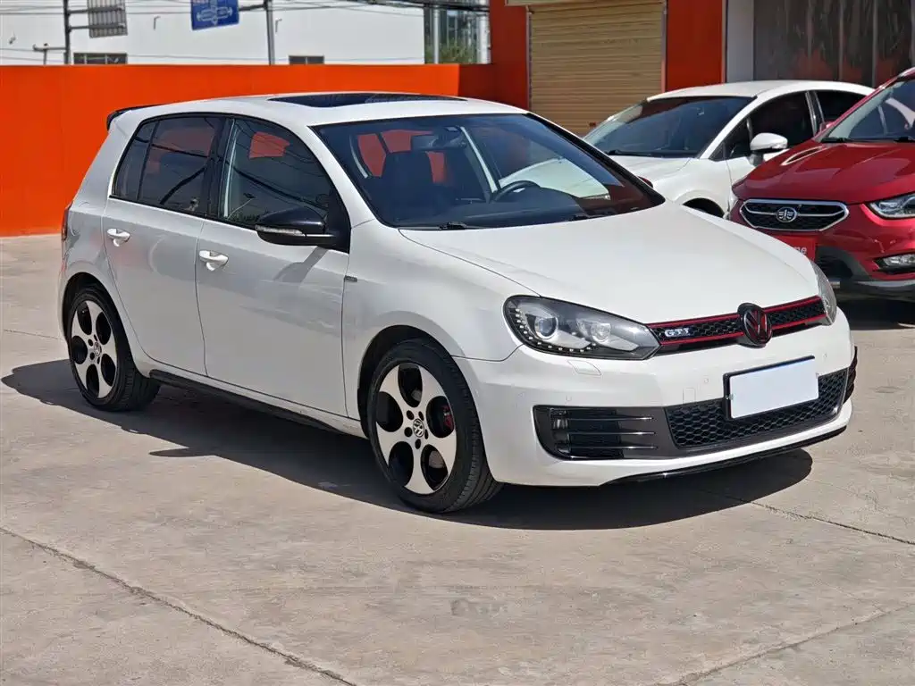 Volkswagen Golf GTI 2013 — фото 3