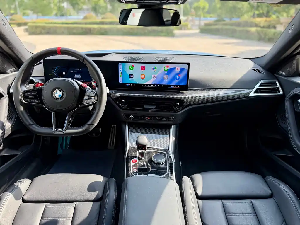 BMW M2 2025 — фото 11