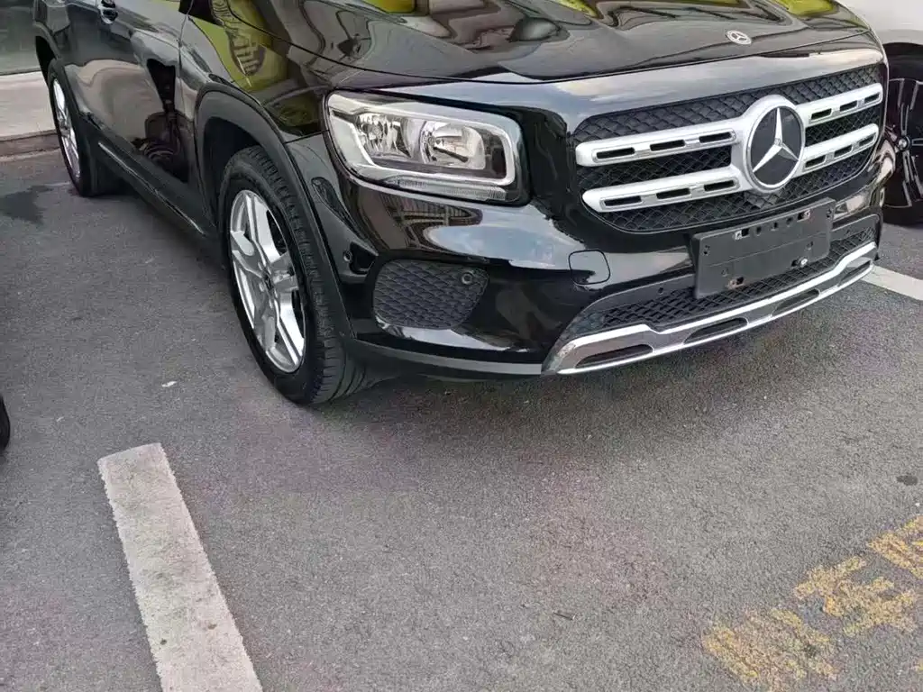 Mercedes-Benz GLB 2020