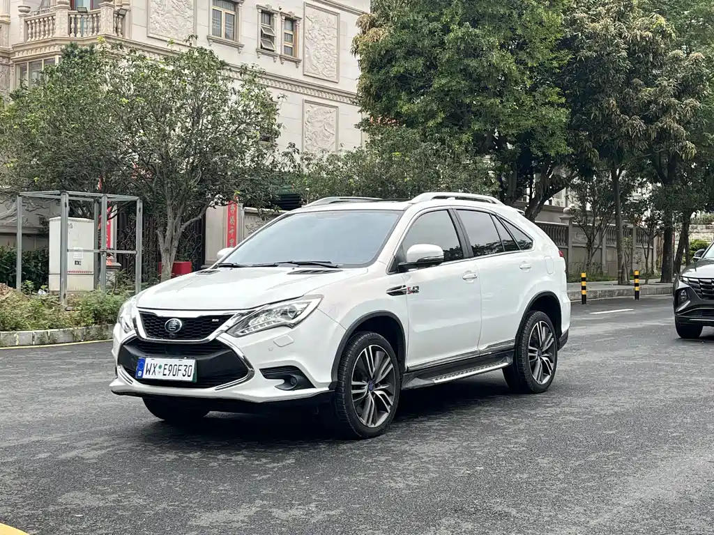 BYD Tang New Energy 2017