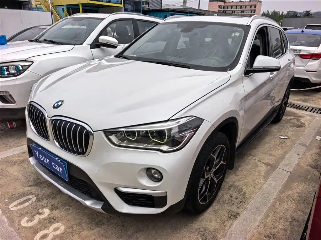 BMW X1 2018 — фото 1