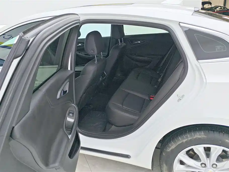 Chevrolet Malibu XL 2023 — фото 11