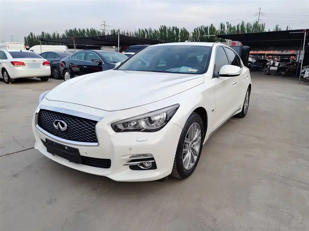 Infiniti Q50L 2017 — фото 6