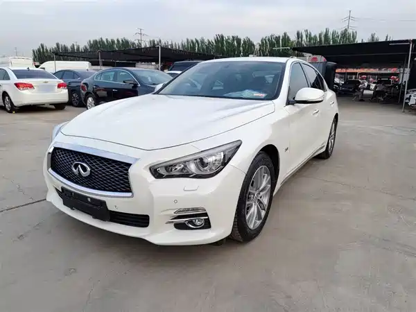 Infiniti Q50L 2016