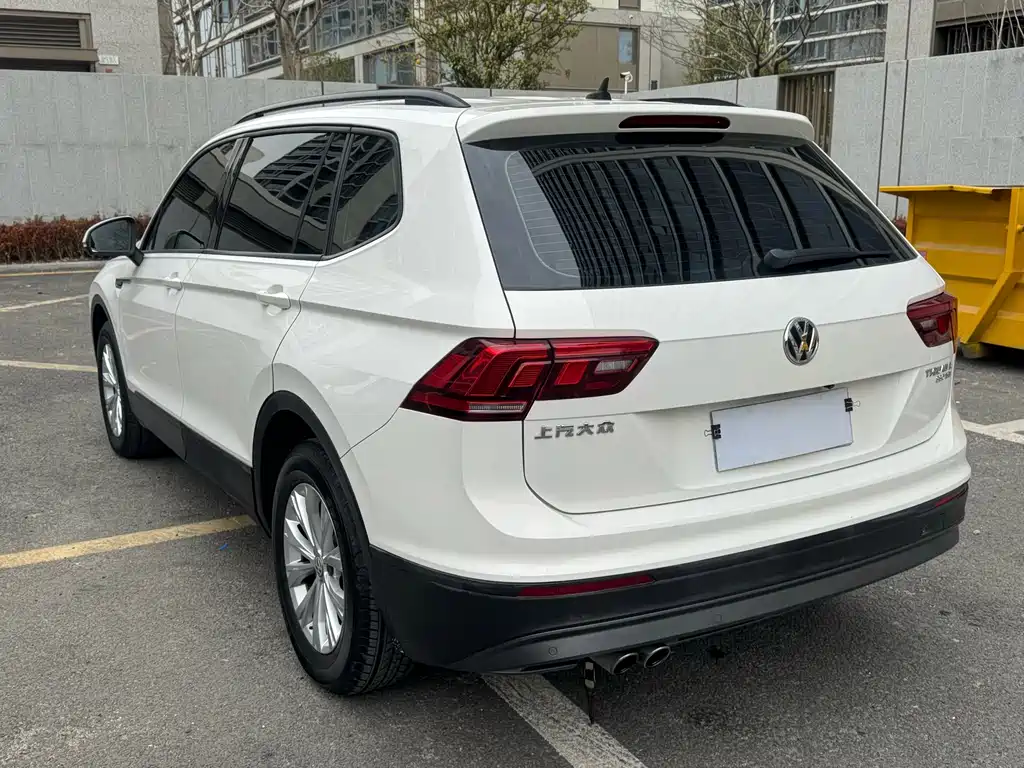 Volkswagen Tiguan L 2018