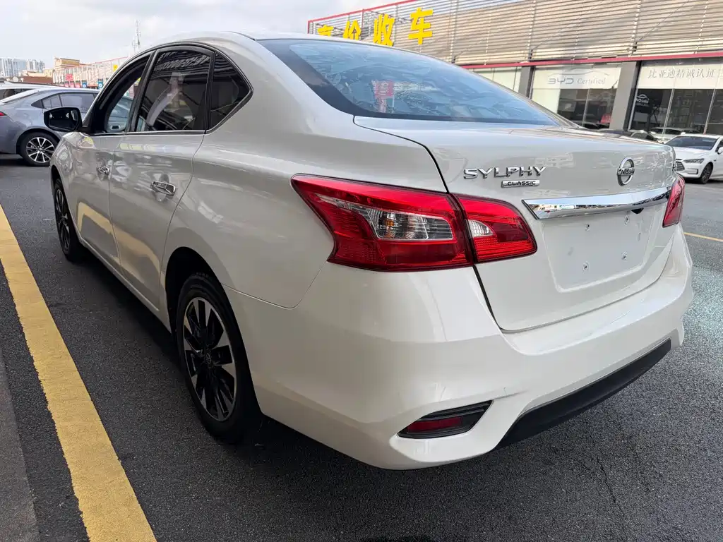 Nissan Sylphy 2019 — фото 10
