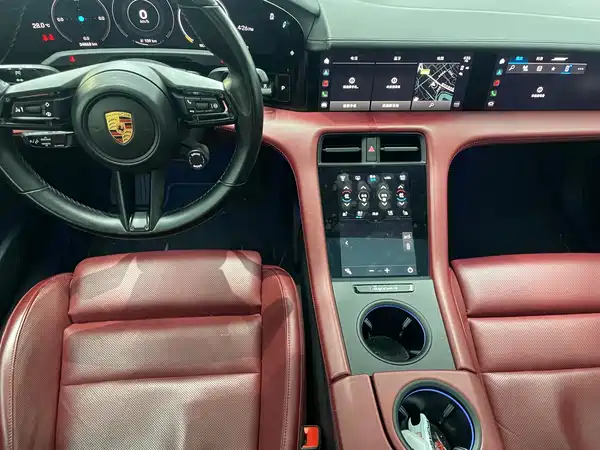 Porsche Taycan 2020
