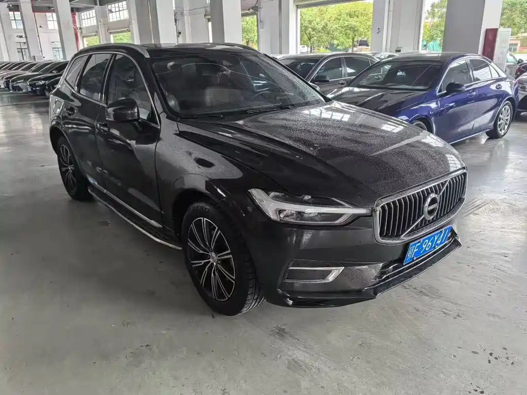 Volvo XC60 2020 — фото 2