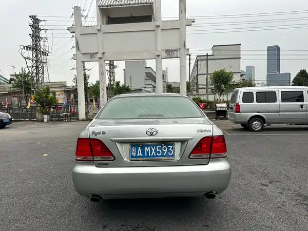 Toyota Crown 2006