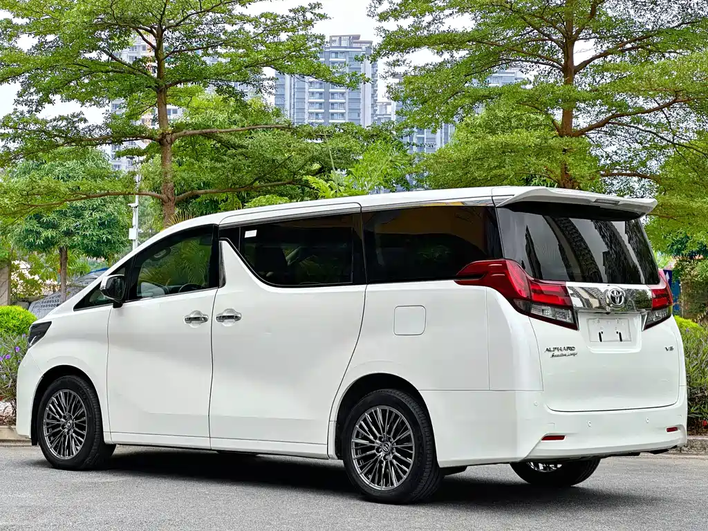 Toyota Alphard 2015 — фото 5