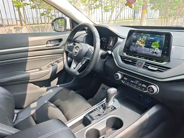 Nissan Teana 2020