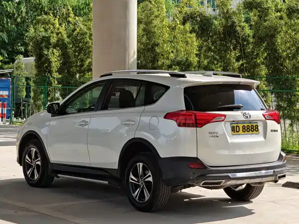Toyota RAV4 2016