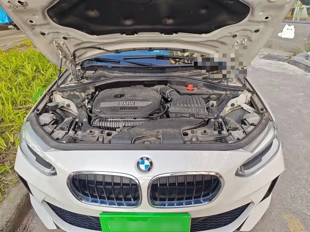 BMW 1 Series 2020 — фото 11
