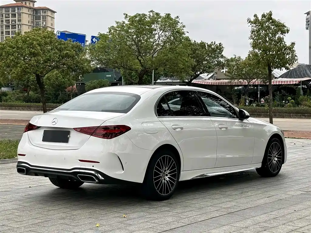 Mercedes-Benz C-Class 2022 — фото 13