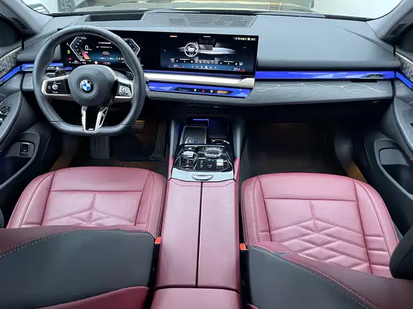 BMW 5 Series 2025