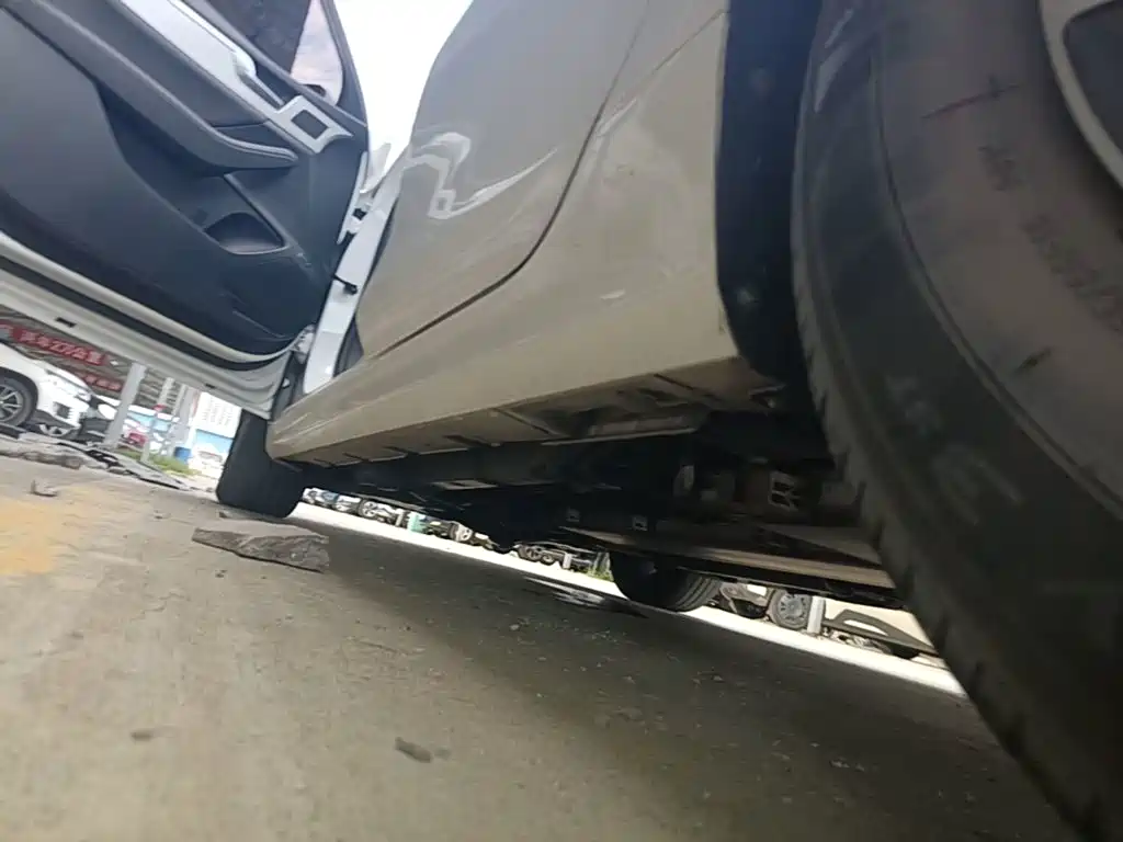 BYD Qin Pro New Energy 2019 — фото 22