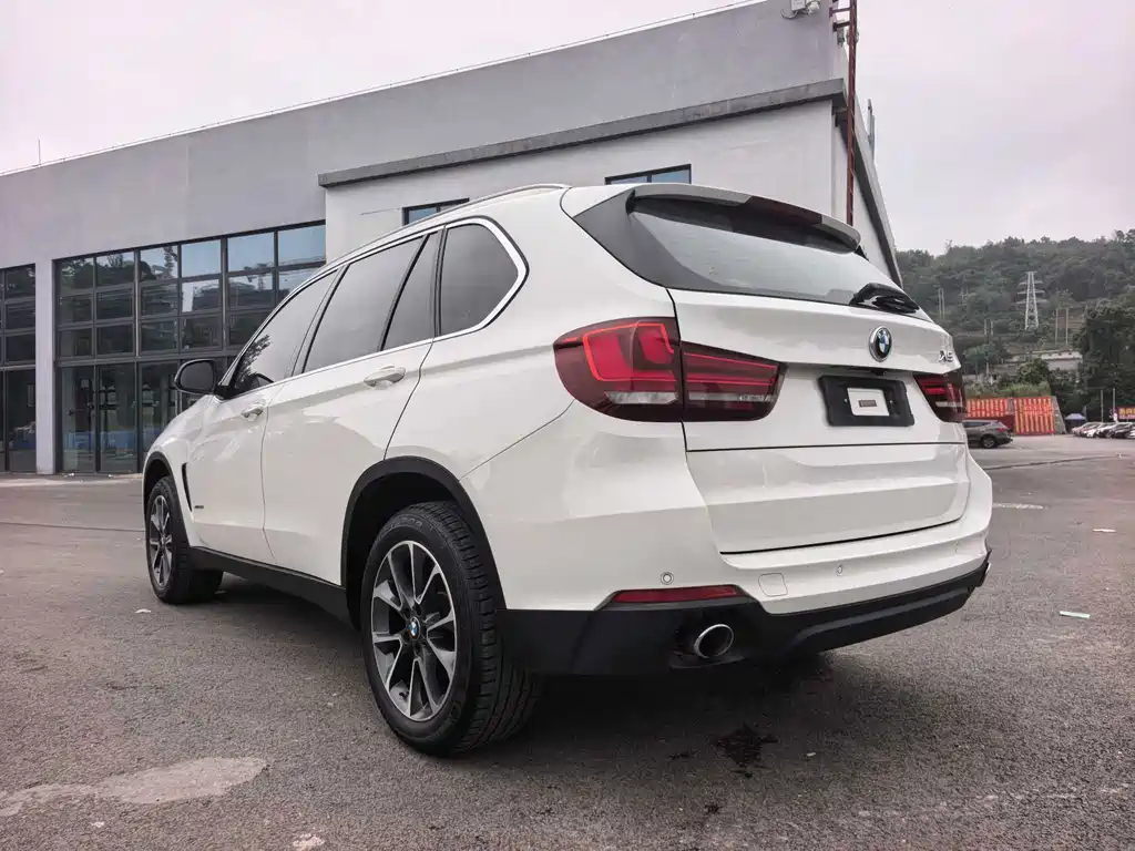 BMW X5 2017 — фото 13