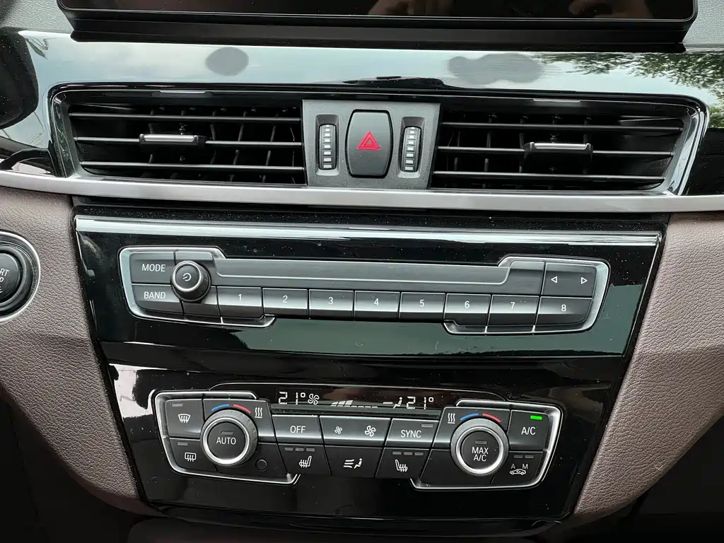 BMW X1 2020 — фото 19