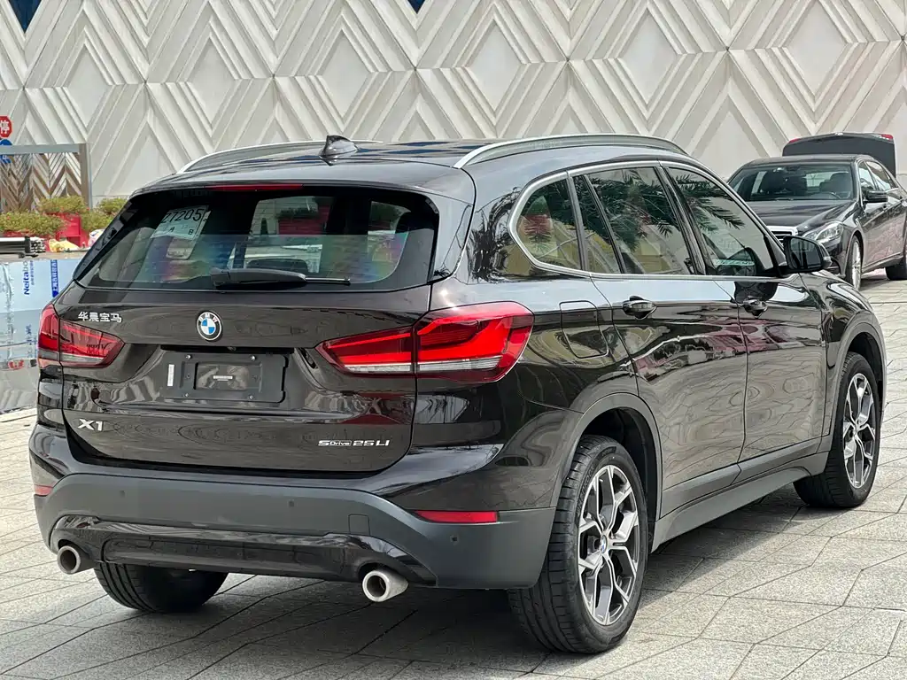 BMW X1 2020 — фото 6