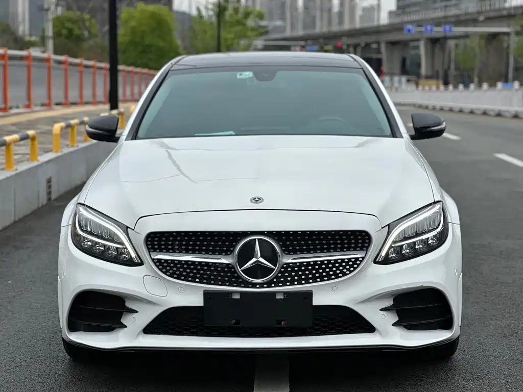 Mercedes-Benz C-Class 2021