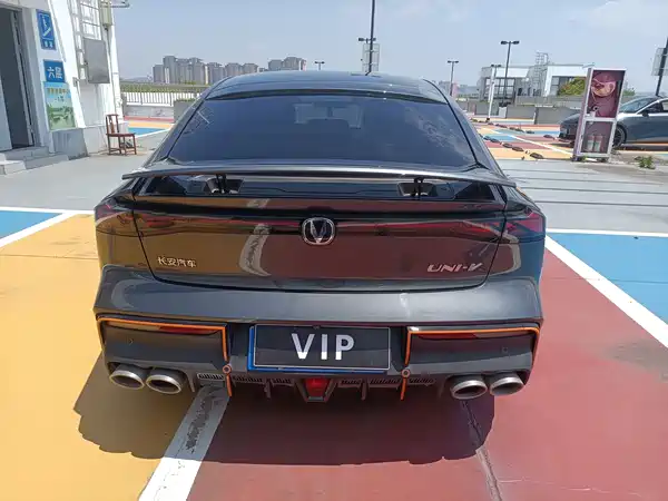 Changan UNI-V 2022