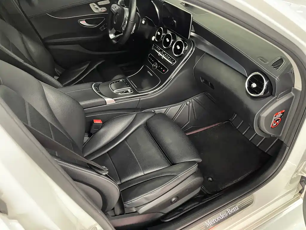Mercedes-Benz C-Class 2021 — фото 13