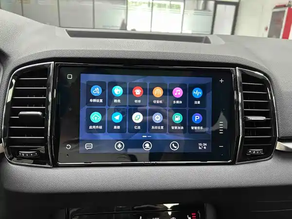 Skoda Karoq 2025