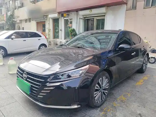 Nissan Teana 2024