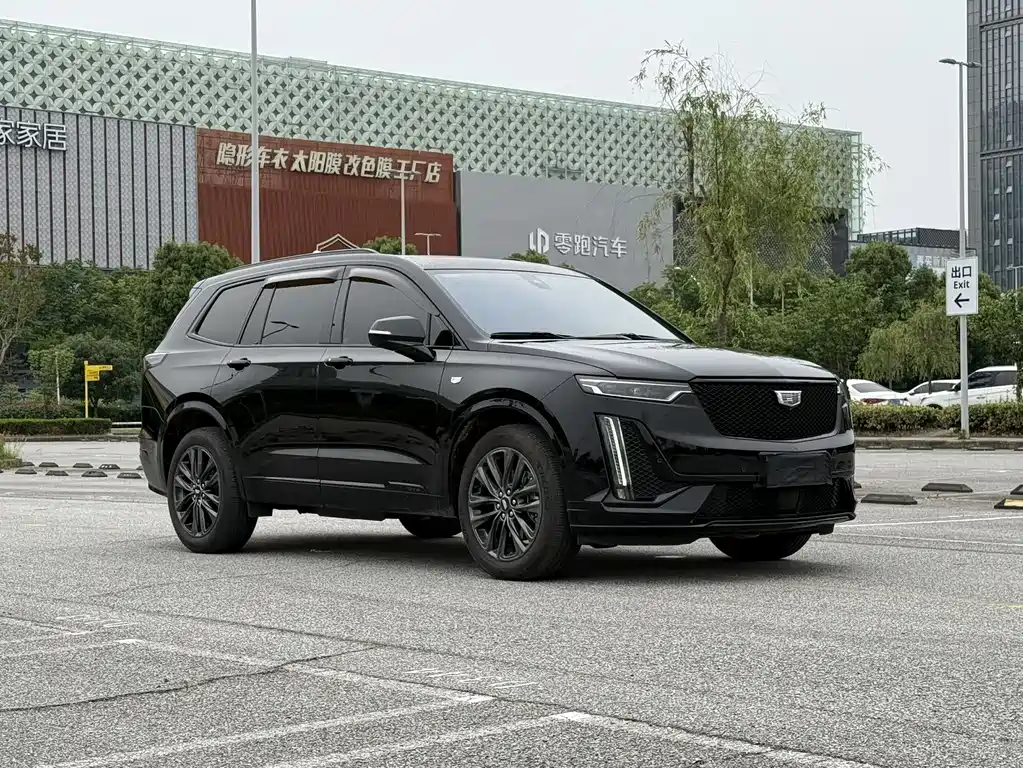 Cadillac XT6 2024 — фото 4