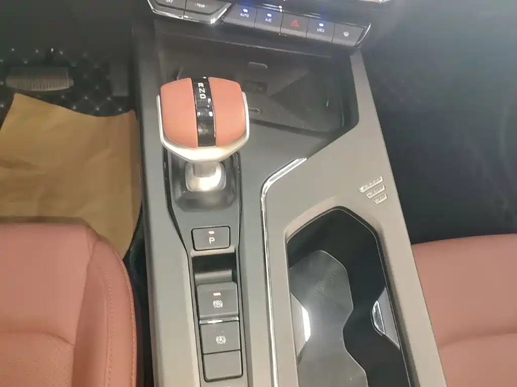 Changan X5 PLUS 2025 — фото 14
