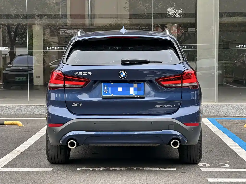 BMW X1 2021
