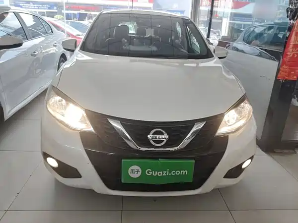 Nissan Tiida 2020