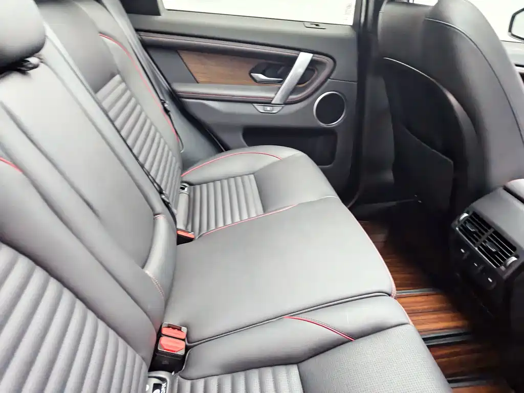 Land Rover Discovery Sport 2021 — фото 25