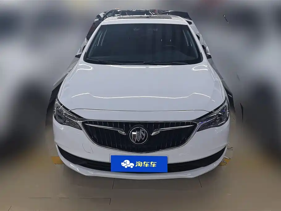 Buick Excelle 2018 — фото 2