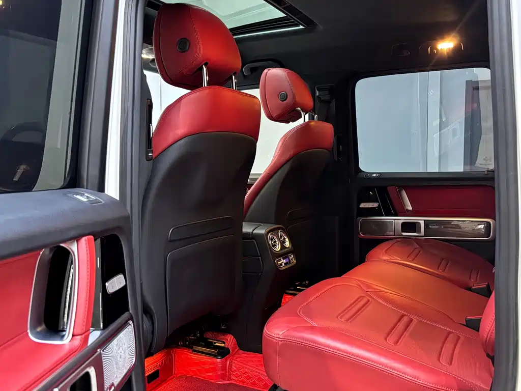 Mercedes-Benz G-Class 2022 — фото 12