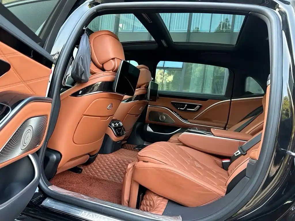 Mercedes-Benz Maybach S-Class 2021 — фото 8