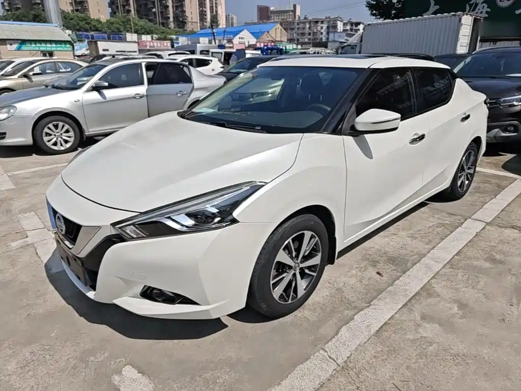 Nissan Bluebird 2017 — фото 1