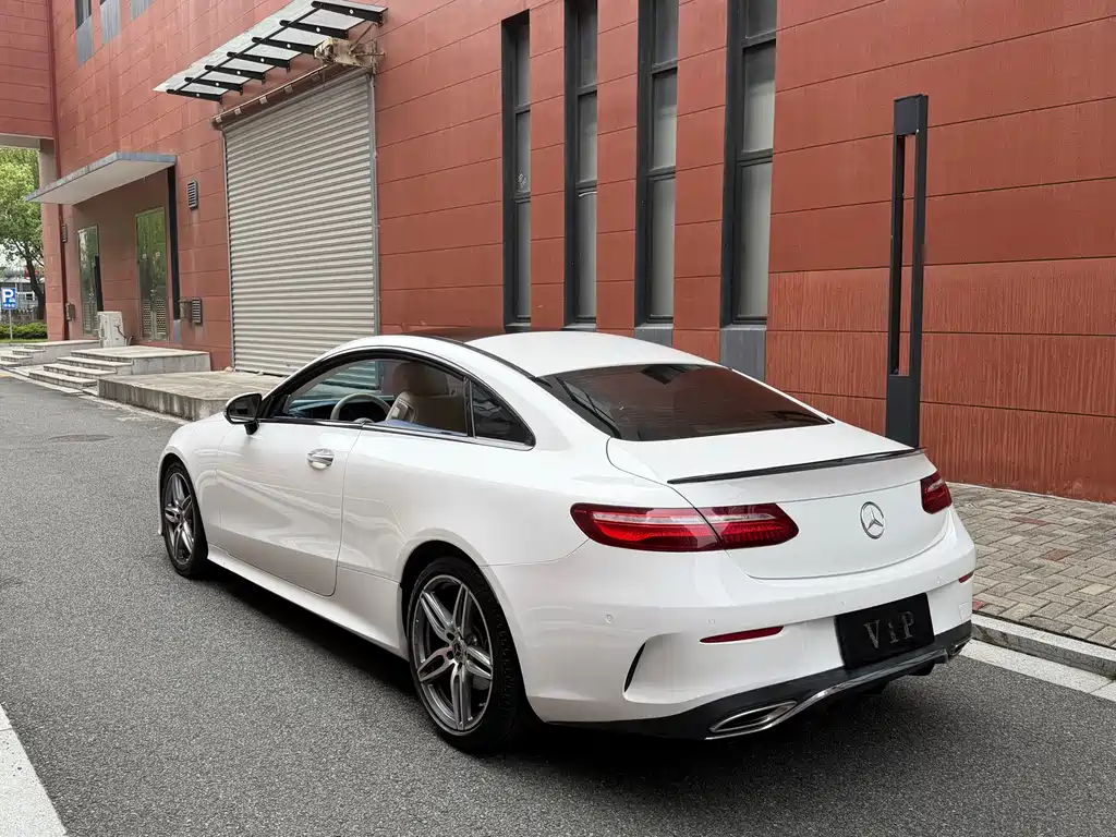 Mercedes-Benz E-Class 2020 — фото 21