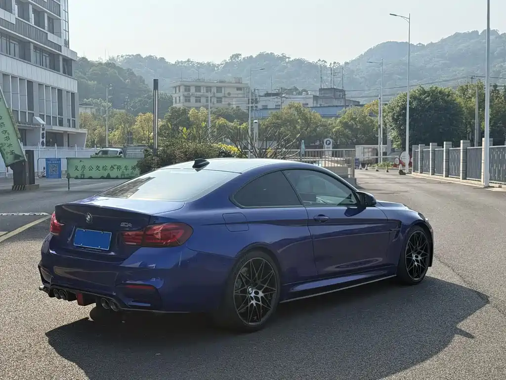 BMW M4 2020 — фото 5